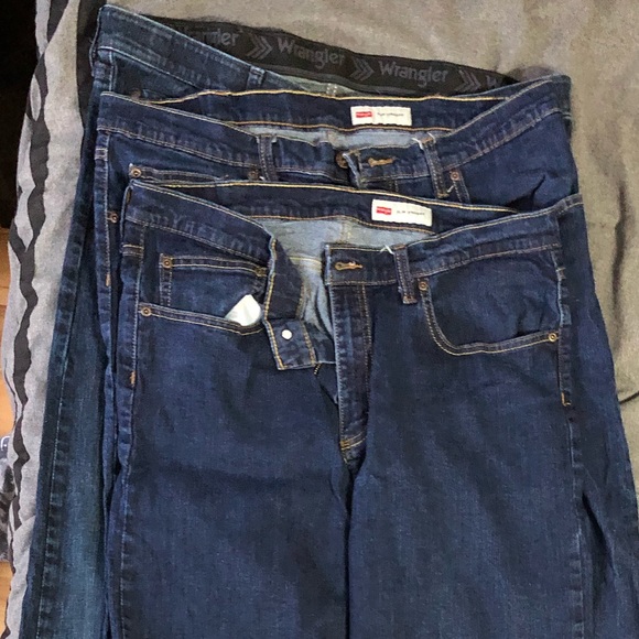 Wrangler Other - Wrangler 36/32 jeans bundles (3 pairs)